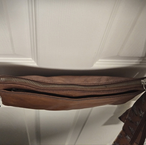 Fossil Leather Purse Crossbody Adjustable Strap - Picture 8 of 16